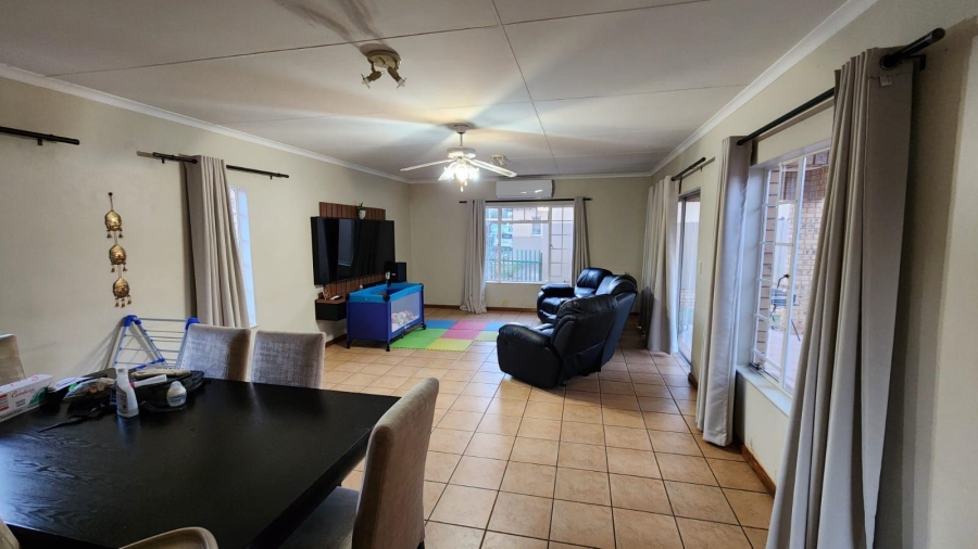 3 Bedroom Property for Sale in Cashan North West